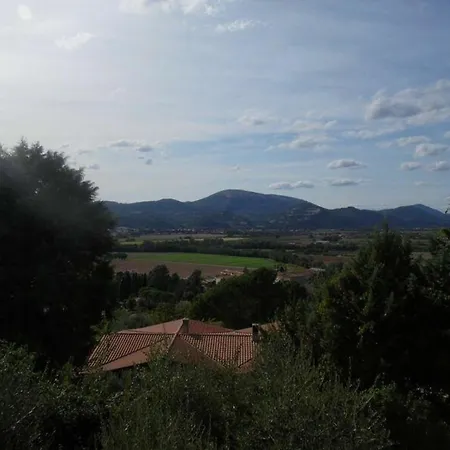 Отель Ferienhaus Mit Privatpool Fuer 18 Personen Ca 200 Qm In Ramazzano-le Pulci, Trasimenischer See *