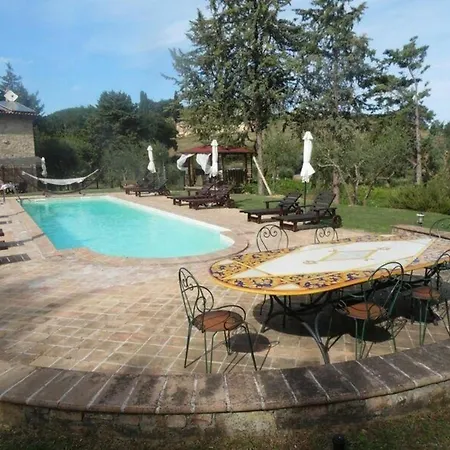 Отель Ferienhaus Mit Privatpool Fuer 18 Personen Ca 200 Qm In Ramazzano-le Pulci, Trasimenischer See